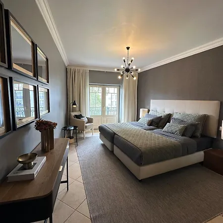 Apartment Beachside 300m From The Sea In *
