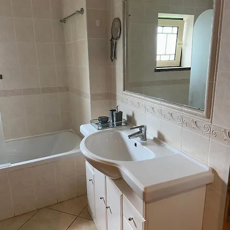 Apartment Beachside 300m From The Sea In