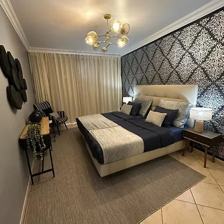 Apartment Beachside 300m From The Sea In *