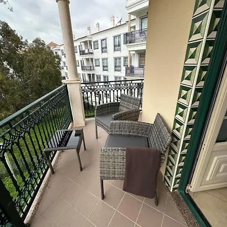 Apartment Beachside 300m From The Sea In